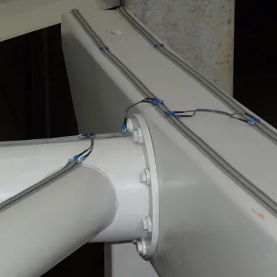 bird shock flex track